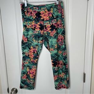 Old Navy Tropical Print Active  Capri Leggings